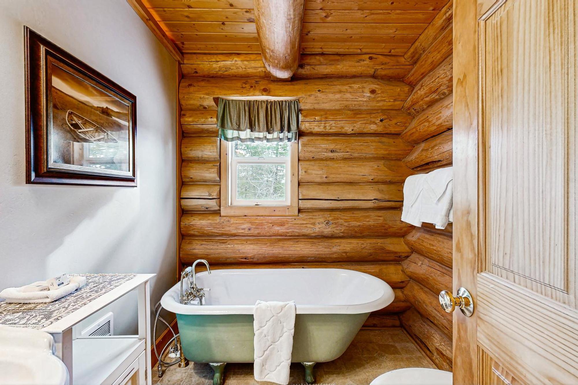 Cascade Lakeview Log Cabin Exterior photo
